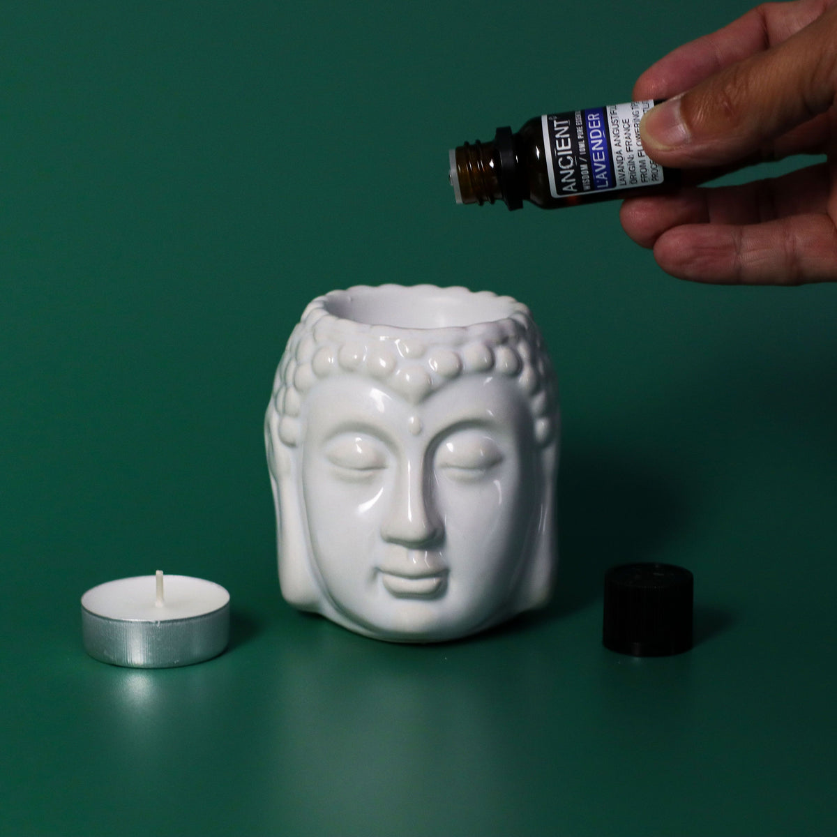 Conjunto de aceites esenciales de lavanda, árbol de té y romero de 10 ml cada uno.