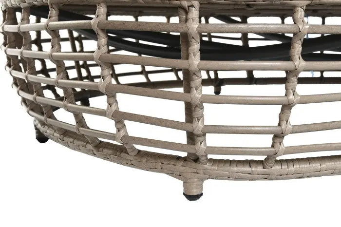 Cama Chill de ratán sintético para exterior con estructura de aluminio – Maena Home
